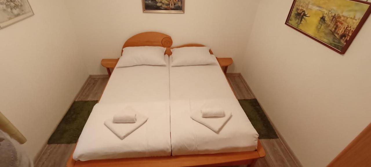 Apartmani Unski Biser Cazin Esterno foto