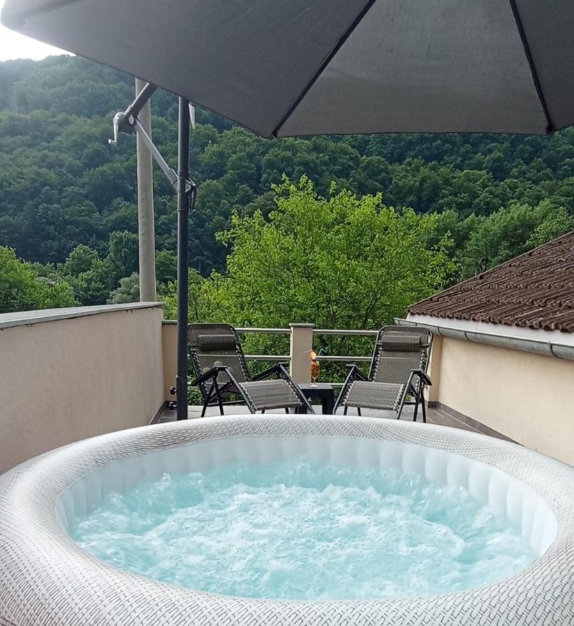 Apartmani Unski Biser Cazin Esterno foto